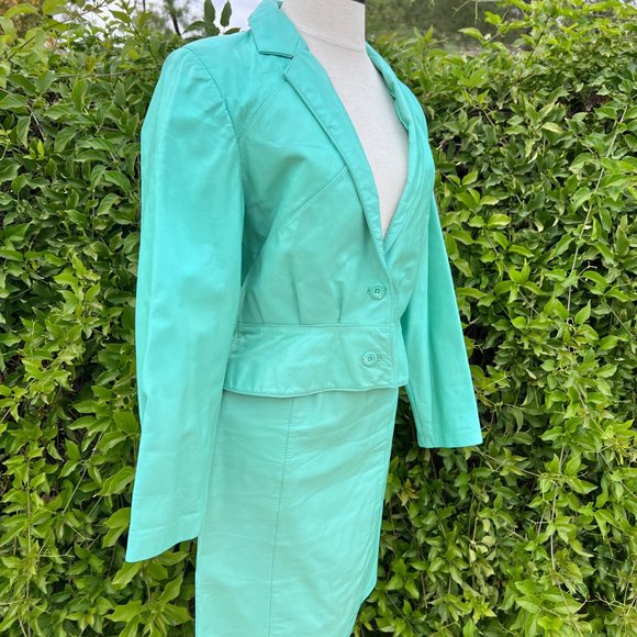 80's Mint Green Leather Jacket & Skirt - Size 10 & 4- Wilsons Suede & Leather - Picture 3 of 14